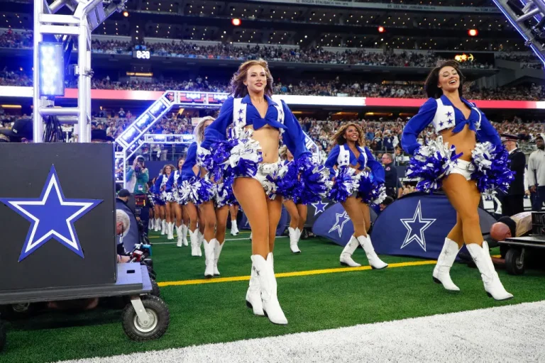 Il documentario sportivo sulle cheerleader dei Dallas Cowboys sarà disponibile su Netflix nell’estate 2024 – Series News